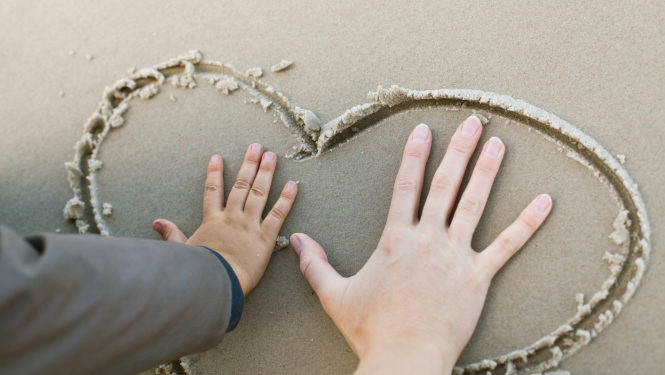 Sadarbiba ar vecakiem